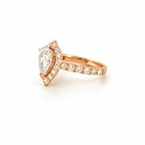 14K Gold 1.00 Cara Lab Grown Pear Diamond Shield Halo Cathedral Engagement Ring