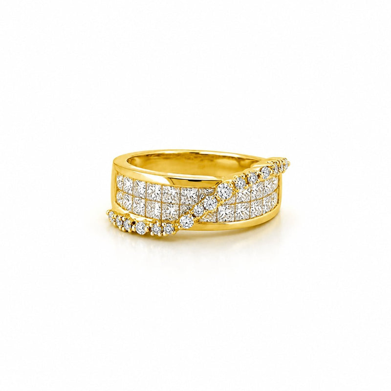 14K Gold Invisible Diamond Swirl Band