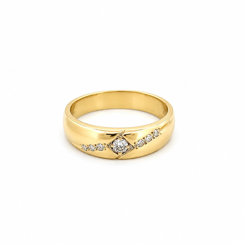 14K Gold Lined Diamond Inset Band