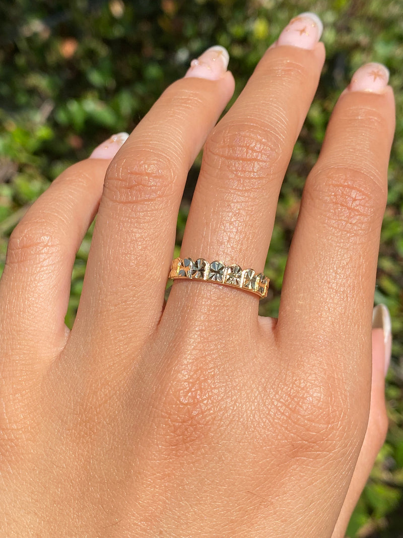 14K Gold Paneled Diamond Cut Fashion Band