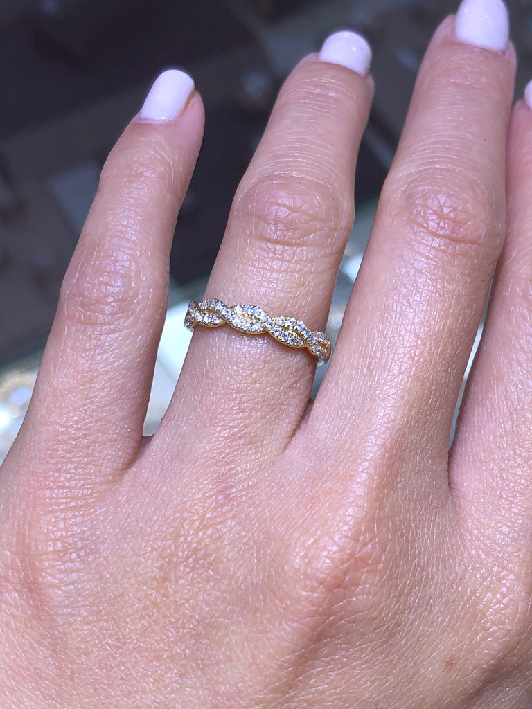 14k Gold Twist Infinity Diamond Ring David s House of Diamonds