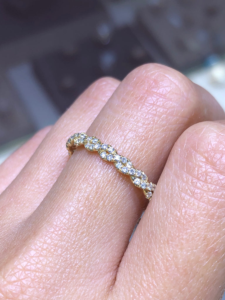 Thin white gold engagement ring deals