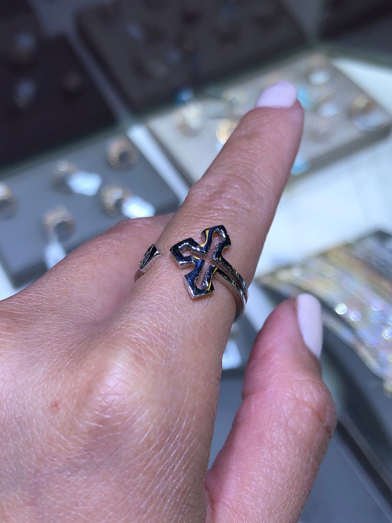 14K Gold Open Fancy Cross Ring