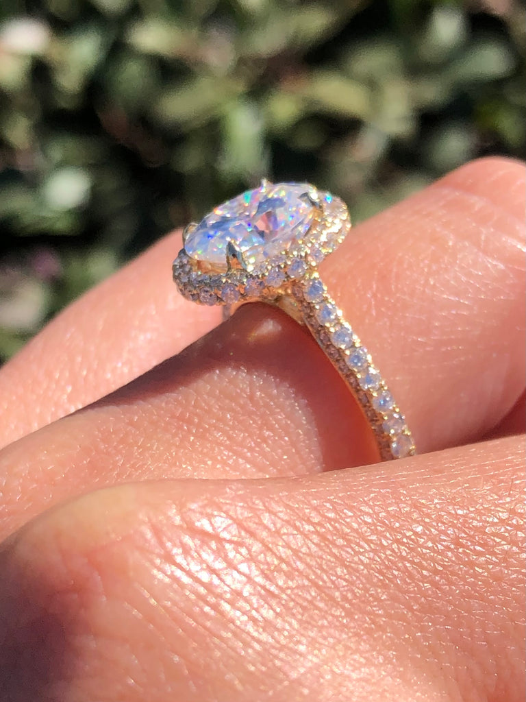 Solid gold 2025 engagement rings