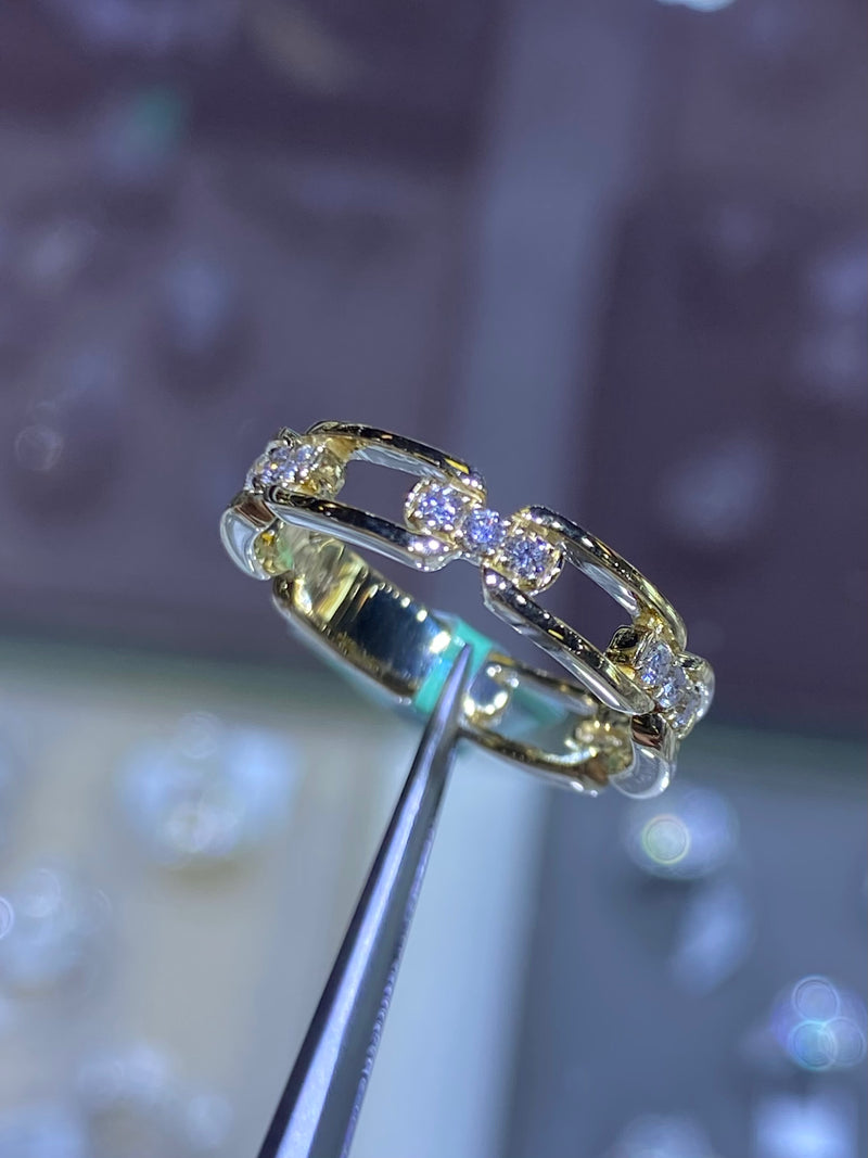 14K Gold and Diamond Link Ring