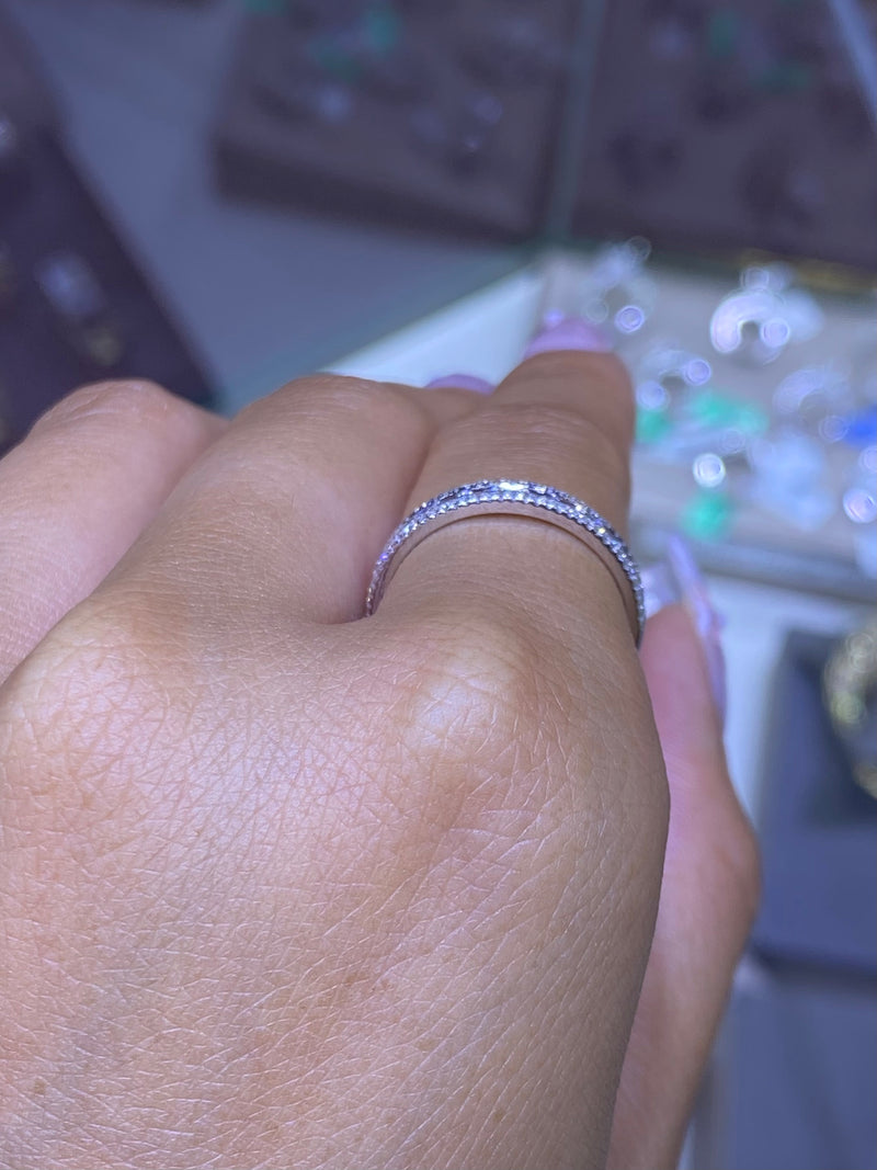 14k Gold Baguette Diamond Band