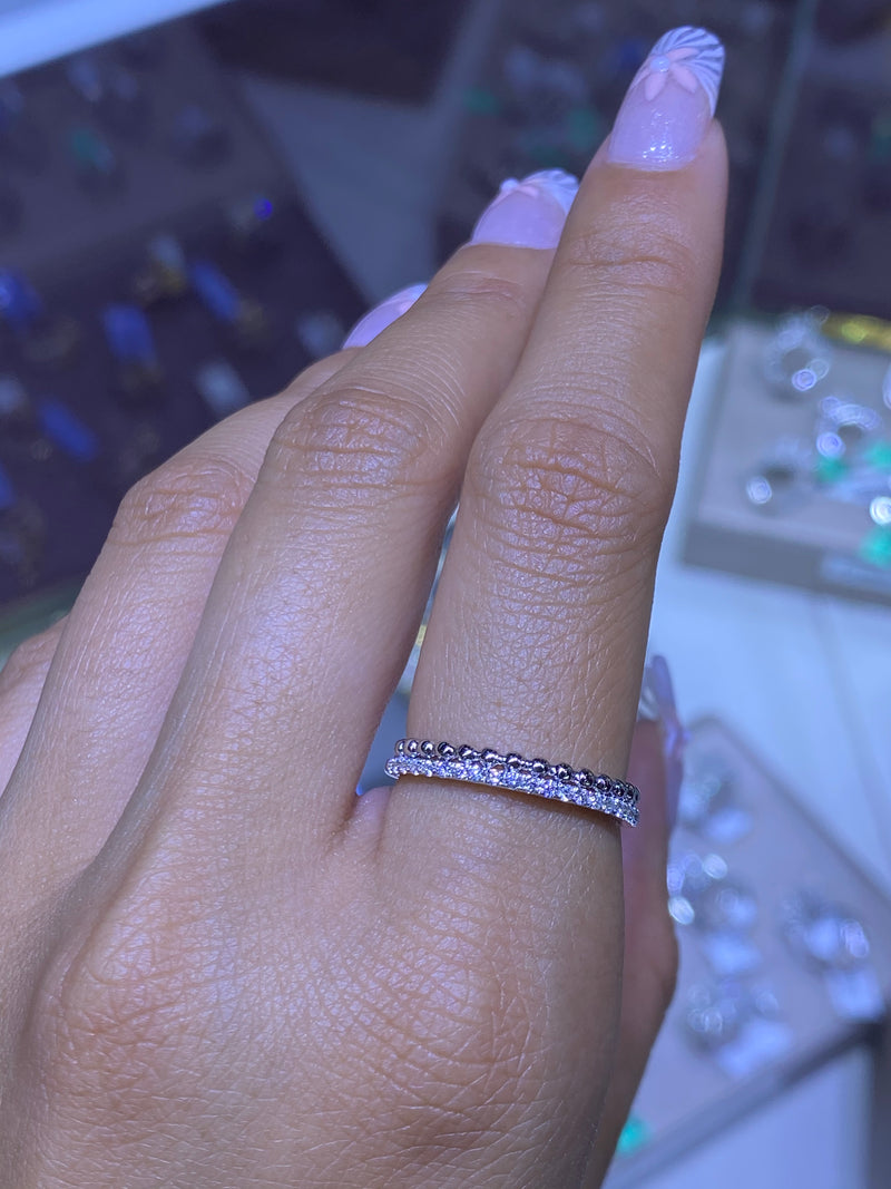 14K Gold Prong Set Bubble Diamond Band