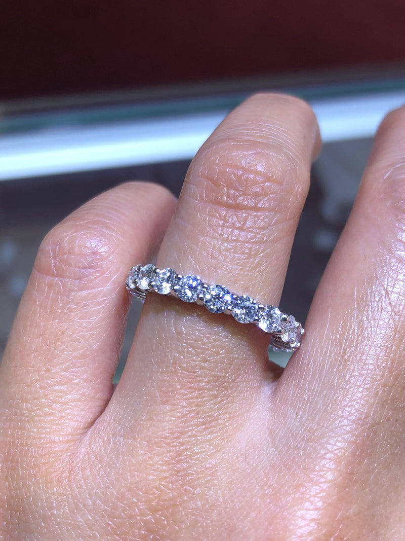 14K Gold Round Diamond Eternity