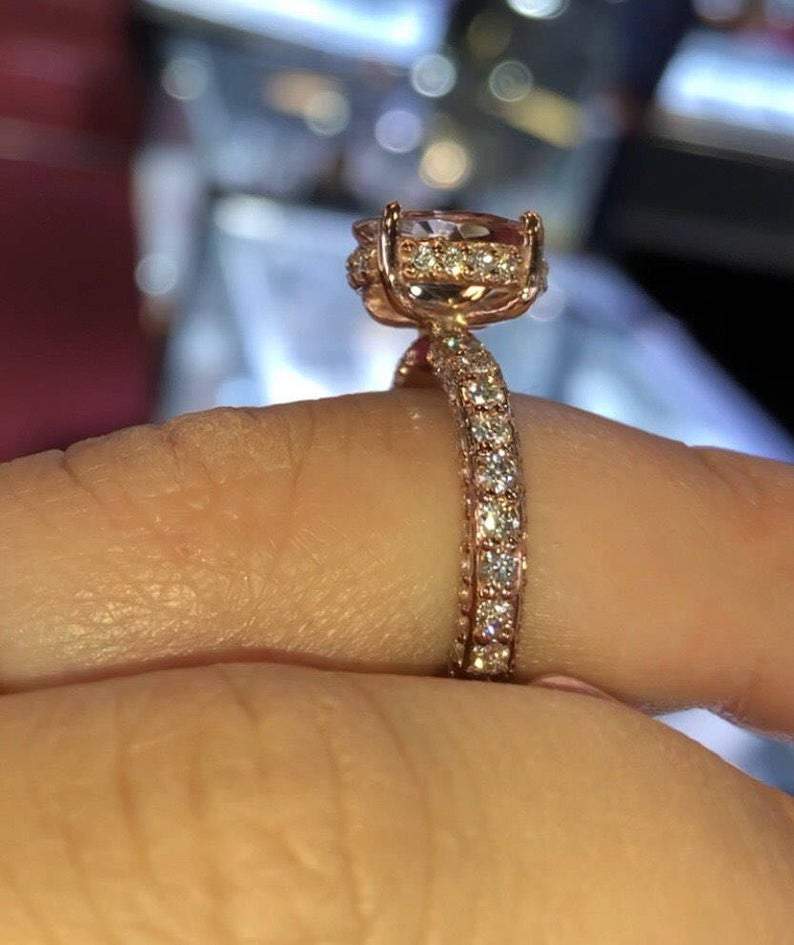 Oval Morganite Engagement Ring