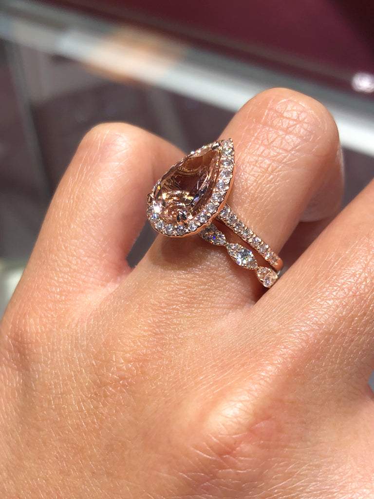 Penelope Wijzigingen van de jouwe 14k Halo Morganite Engagement Ring – David's House of Diamonds